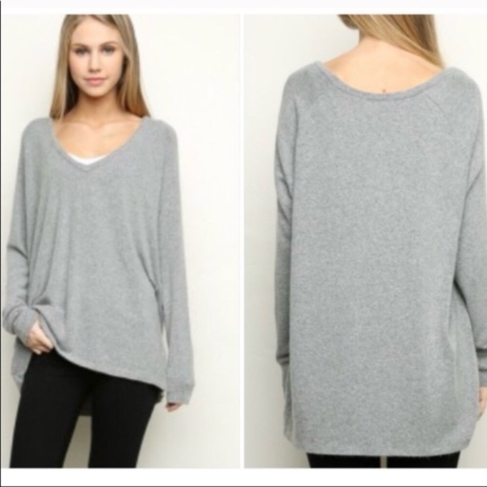 BRANDY MELVILLE Gray Oversized Slouchy V-Neck Sweater OS - Picture 2 of 8